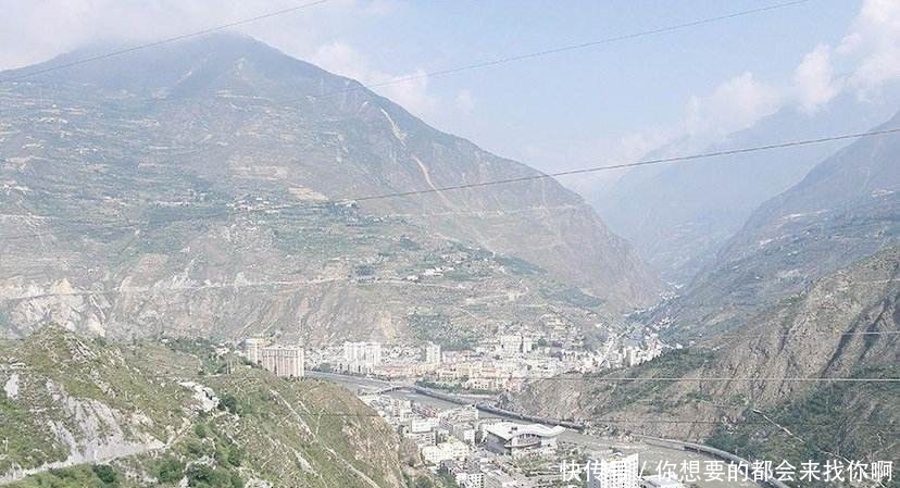  汶川@四川这个县，在城区就能见到雪山，知名度在全国无人不晓