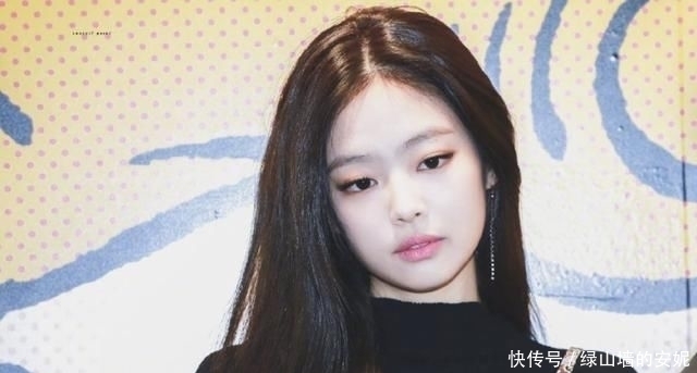  「香奈儿」肉肉脸还下垂竟也能打败刘雯周迅成人间香奈儿，这脸是有多高级？