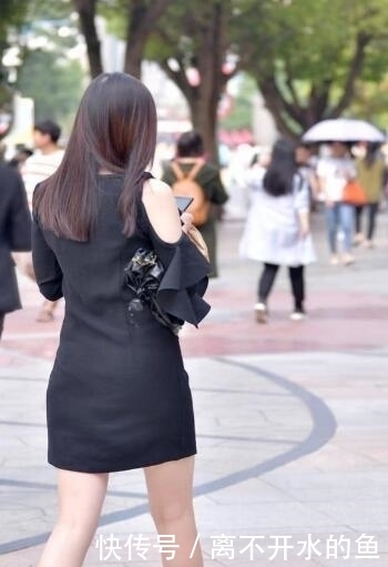  入秋|街拍美图，入秋这样穿如何？一见倾心表情多