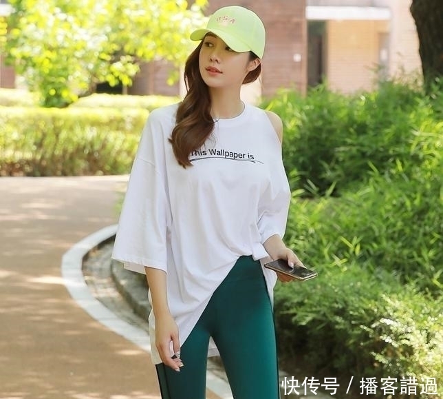 「瑜伽」美女图集,第1030期:瑜伽裤,小姐姐身材更明显的好了
