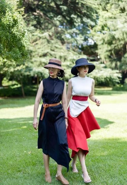 微博上又火了一对母女，简直就是一对姐妹花！