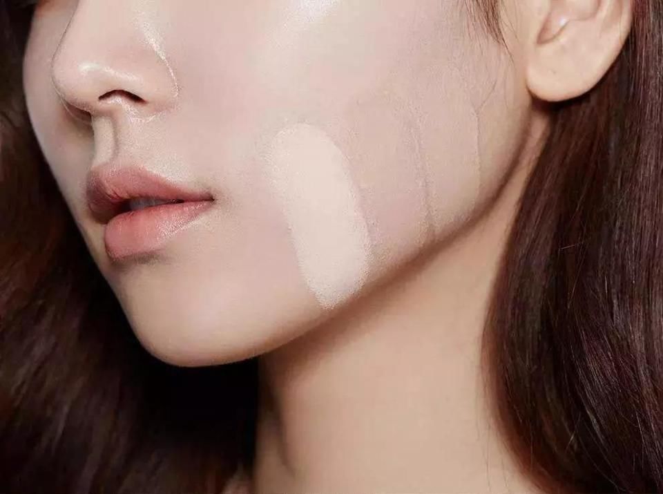 化妆要用多少件化妆品才算及格、90分、满分?男生长见识了!