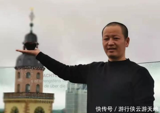 「自然而然」崇尚自然而然的传承——访国家一级技师黎跃龙