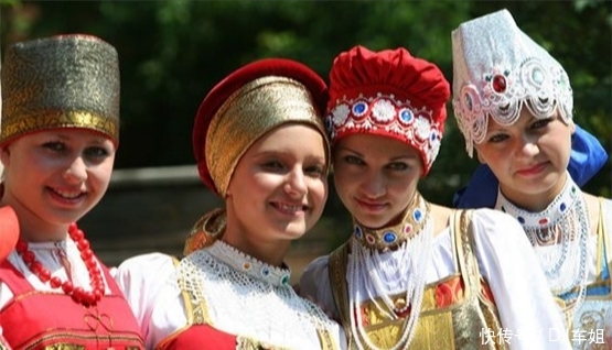  #造就#100年前逃难至中国，如今造就一个美女民族，东北话说到相