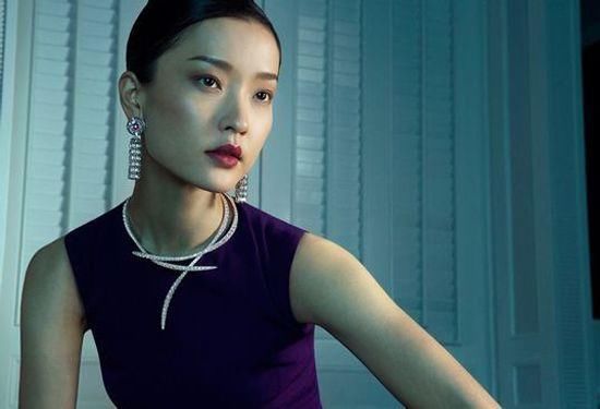 卓伟又放新消息，这次是高级脸的杜鹃，看到照片的粉丝不淡定了!