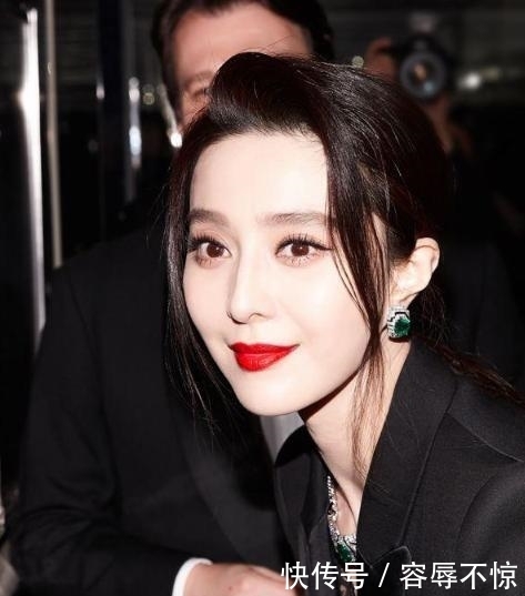 漂亮■漂亮女生晚上常坚持的4件事,只要有毅力,皮肤白白嫩嫩很容易