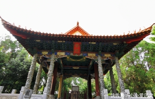 云南700多年古建筑,历经50多次扩建,8位皇帝赐金匾,全国罕有!