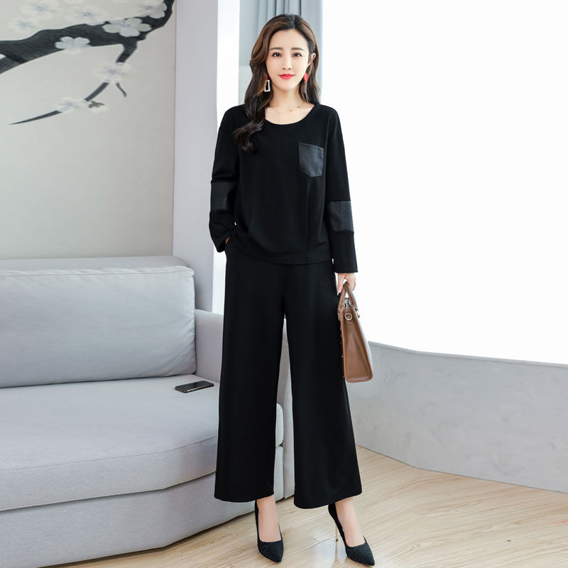 7080别再穿妈妈装了，试试这阔腿裤套装，穿上美的令人心醉