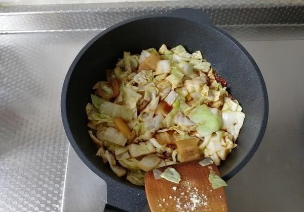 「卷心菜」同事40的年龄30岁的气色,看完她的饮食,我默默收藏了!