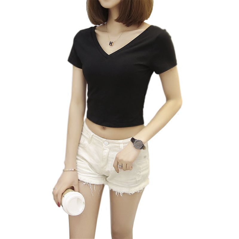 我的天!姐姐真会打扮，只穿这紧身“性感衫”，就美的怦然心动