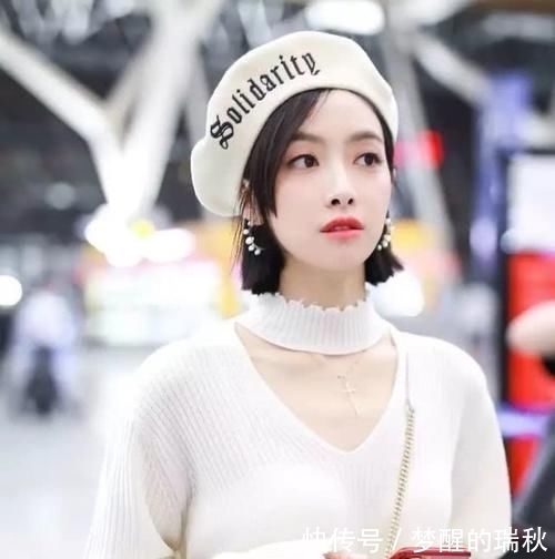 帽子@开春必备,一顶帽子=多种超时髦搭配!