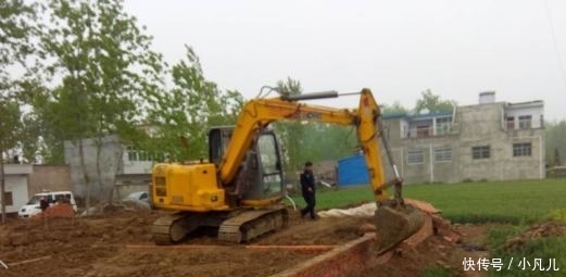  「明年」明年起农村征收一笔钱, 符合的家家要交, 3类农户怕是逃