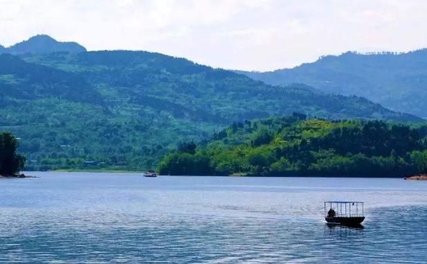  「四川」一夜睡醒成成都人？四川该县被纳入成都，还喜提国际航