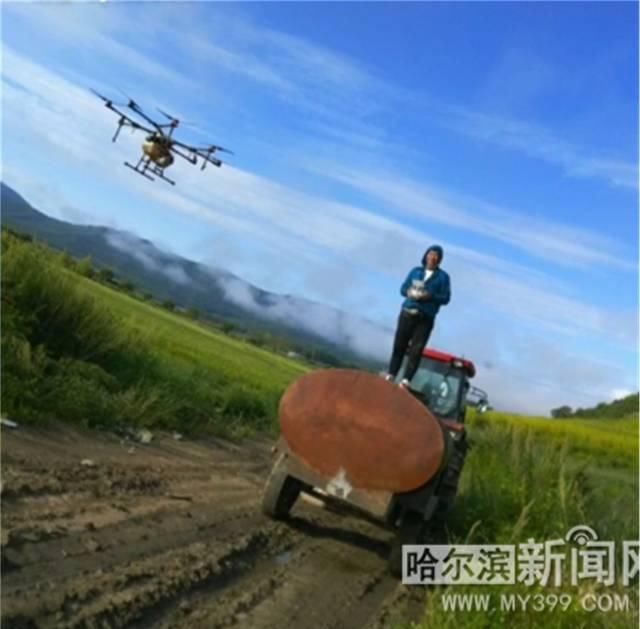  「徐贝贝」农村合作社里卖“飞机”了｜庄稼汉们不仅“能抖”更