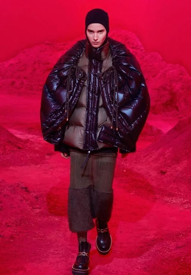 设计师@2020秋冬 Genius 系列：多个天才设计师的合作系列，MONCLER