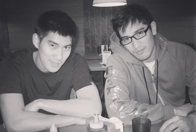 高以翔什么时候公开女友的