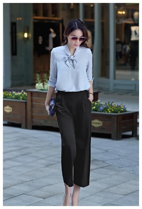 街拍：图1玲珑身段，图3身材姣好，图5凹凸有致的丰满好身材