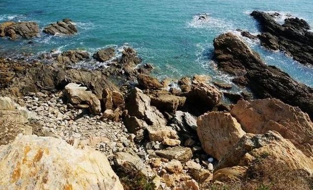 业主们的乳山银滩生活：游小石口 感受大自然的鬼斧神工