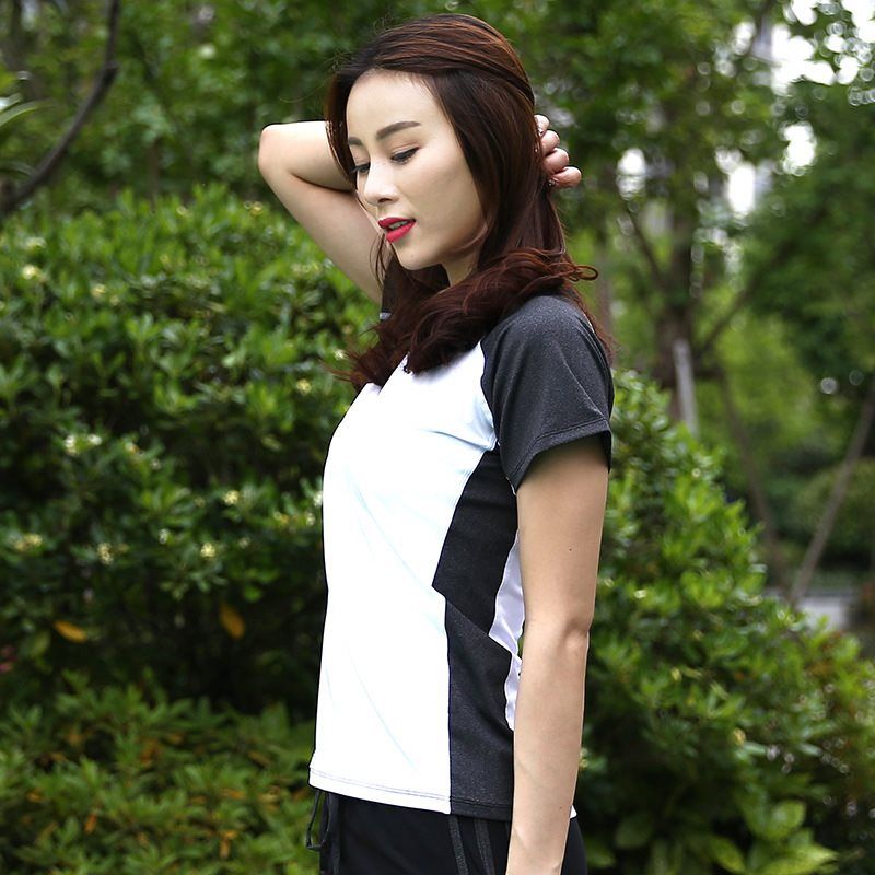 运动美女运动范，小姐姐新一期的“运动风”超火爆