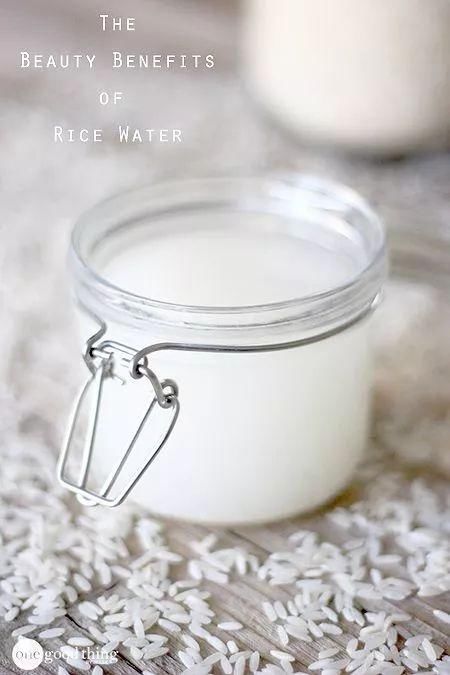 洗头时放2粒这个，头发乌黑不出油，再也不用去洗发店!