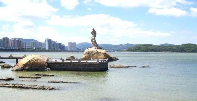 广东“最宜居”城市，与香港、深圳一海之隔，最早的经济特区之一