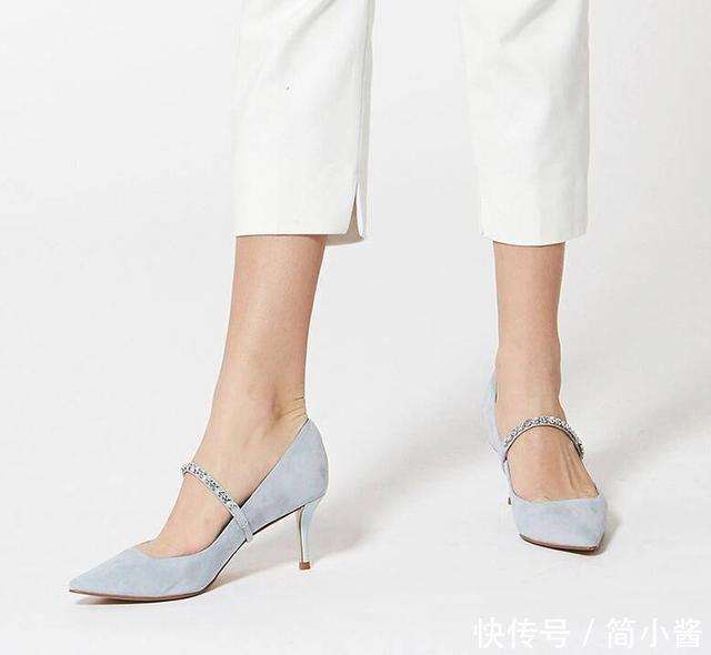 女人的魅力高跟鞋,职场给您满满的自信