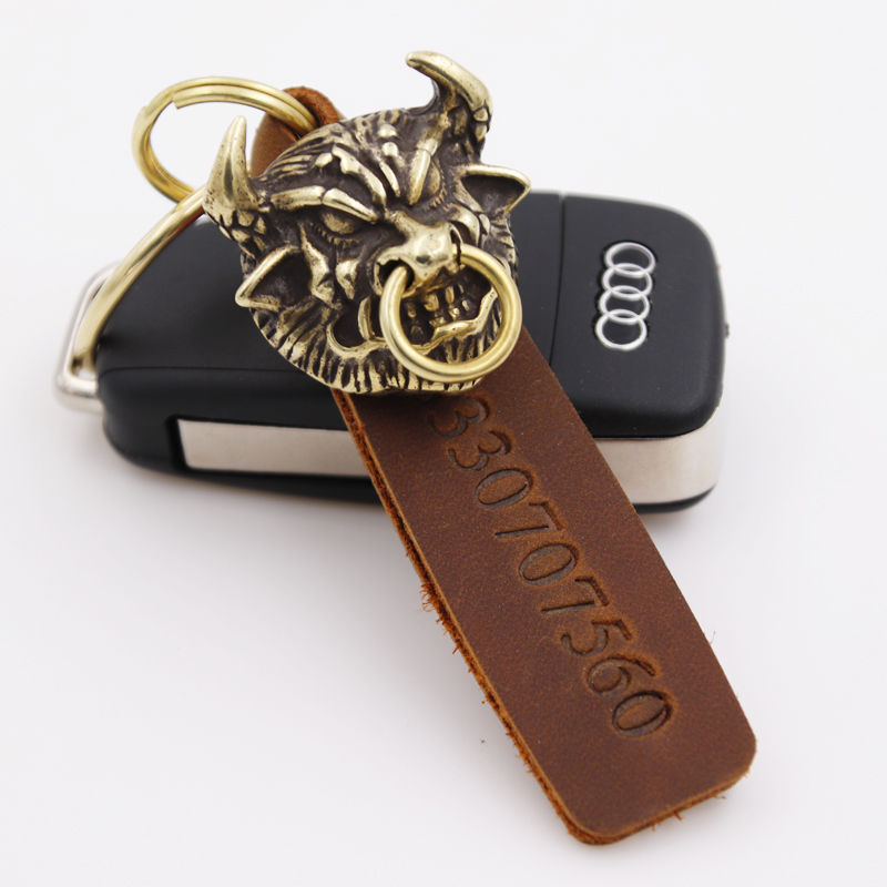 钥匙打死不再放裤兜，新一代“万能钥匙扣”挂腰间，让人相见恨晚