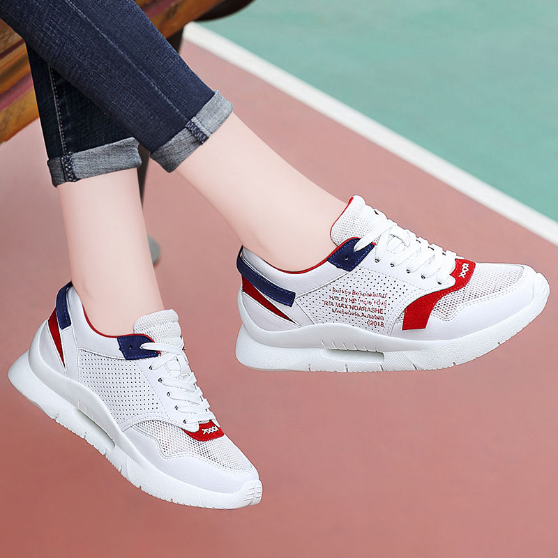 我就奇怪了，为什么女人都喜欢出小白鞋，看完才明白了