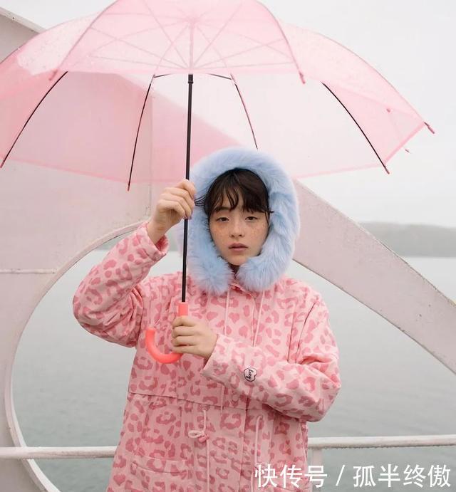  『镜头』搞颜色没前途？她镜头下的少女配色，温暖又高级