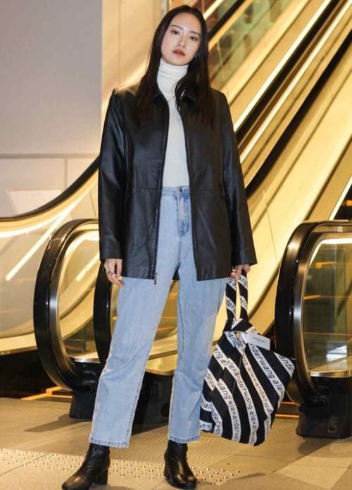  『开玩笑』3件单品能搭配出5种look？你怕是在开玩笑