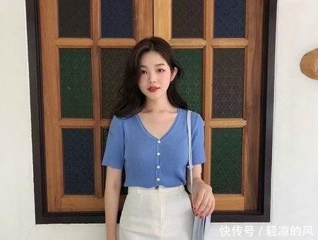  『奶奶衫』五款必穿单品，时髦洋气又显瘦