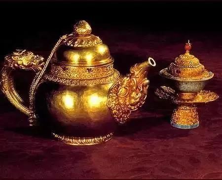 比故宫还壕的宫殿：厕所300年不打扫，最好的藏传文玩都在这儿