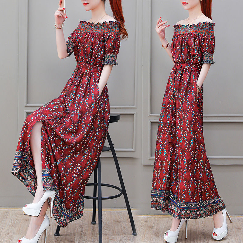 太美腻!50岁老妈出门逛街穿款“印花”美裙，连年轻人都盯着看