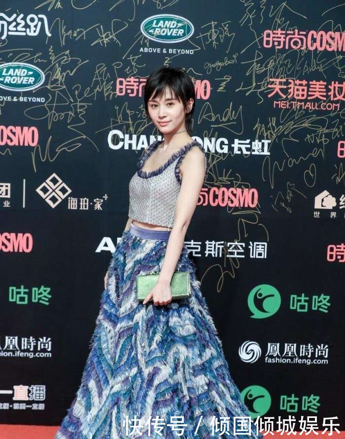 王子文你也太作了! 这衣服穿的, 路人都尴尬了!