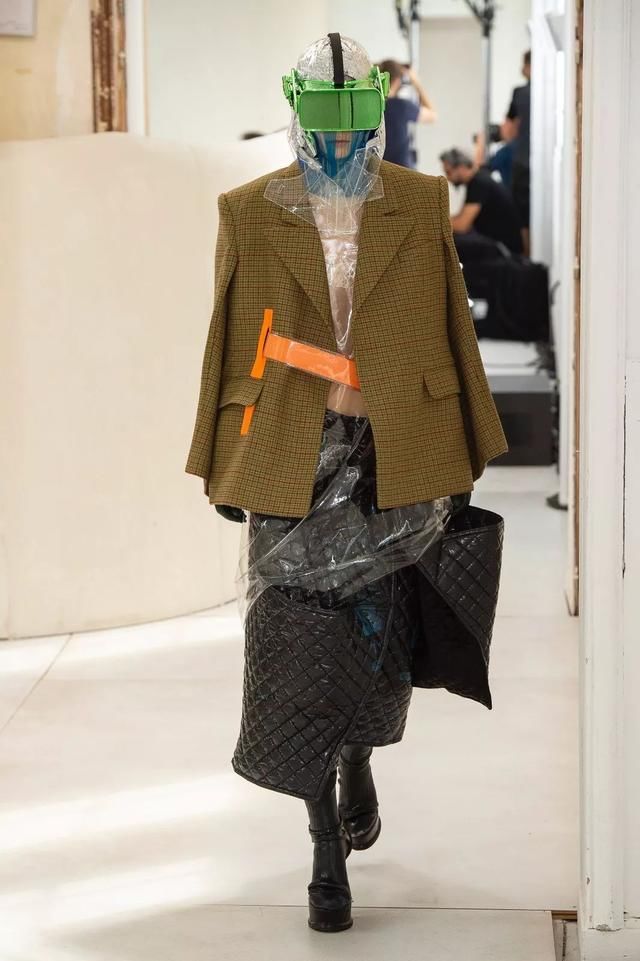 Maison Margiela专治时尚网瘾综合症 Viktor&amp;Rolf 25周年回顾