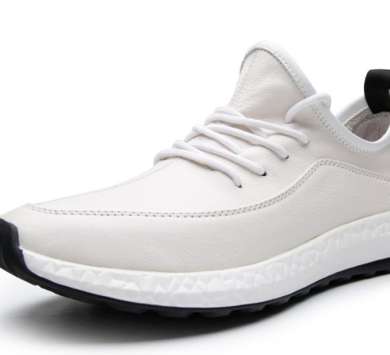 去年的鞋子落伍了!今年流行这些款，穿着轻松不累脚还十分透气