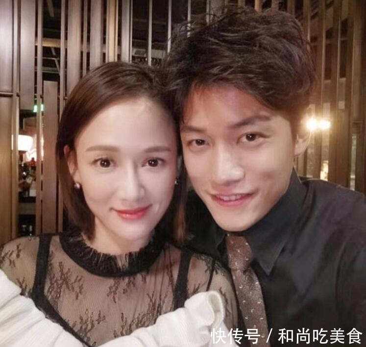 『男友』艾伦晒同框照高调表白女友,陈乔恩小鸟依人依偎男友怀里超甜蜜
