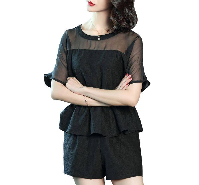 夏季还是短裤套装最受欢迎，穿着凉爽舒适又有型，轻便洋气显年轻