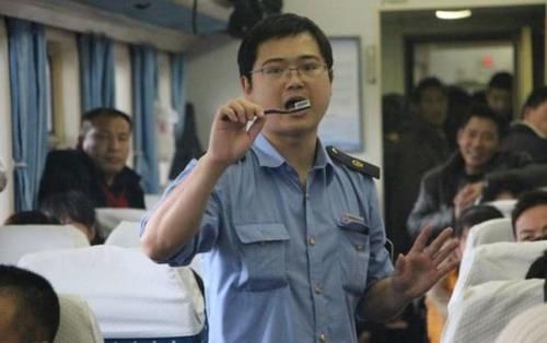  #火车#火车上为什么会有推销员，他们到底是什么人呢？网友：长