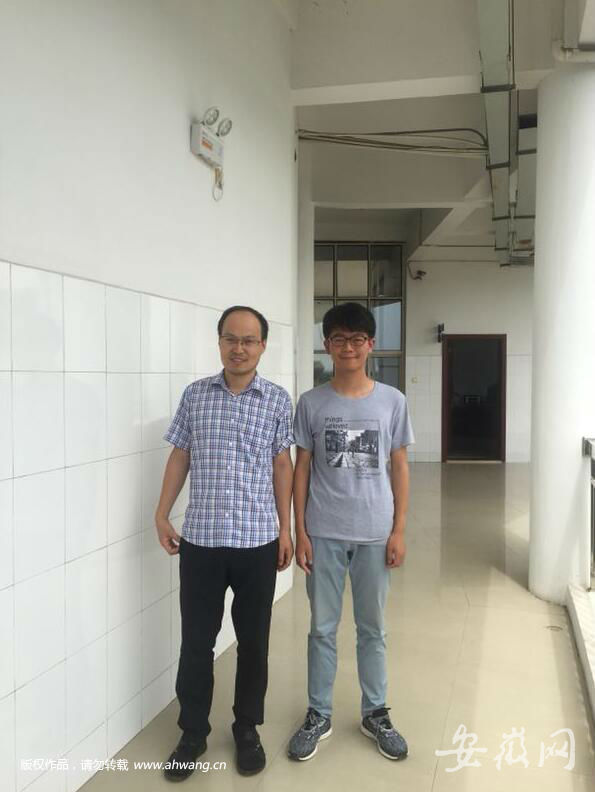 池州理科第一名叶帆:学校班级氛围非常好_【快