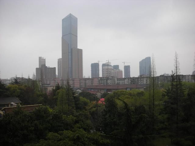 中国2座姓“南”的城市，傻傻的分不清，一座在四川一座在江苏