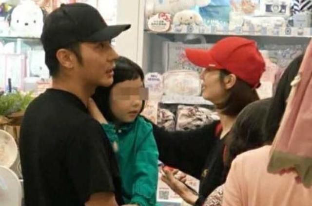 经纪人风波后夫妻首次合体，恩爱如初恋，网友：最有力度的辟谣！