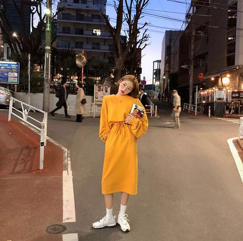 短发韩国小姐姐告诉你：穿衣搭配原来要掌握这些技巧