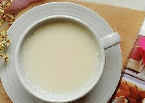  『香浓』早餐店老板：做豆浆时，别直接打成浆，多做关键一步，豆浆更香浓