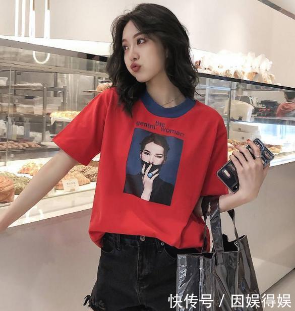 皮肤:建议皮肤黄的女性,春夏多穿这3个“高级色”,减龄显白显气质好