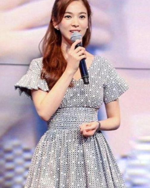 有一种裙子叫做宋慧乔的裙子, 看似普通, 一般人却驾驭不了!