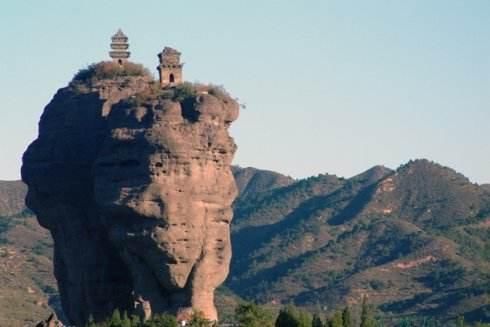 中国最“险”寺庙，建寺千年没有受过香火，游客只能看不能进