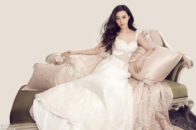 冰遭抓？消息源涉事人否认，冰方暂未回应，媒体呼吁官方通报为准