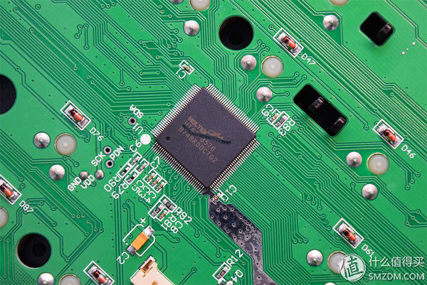 谁说机械键盘就一定吵闹?富勒G900S RGB静音红轴了解一下