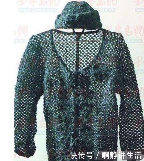 女子收藏自己头发15年，用头发制作出的东西，让人感到不可思议